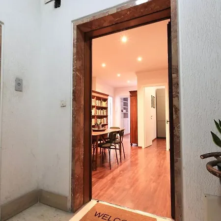 Apartment Flaminia Design Rome